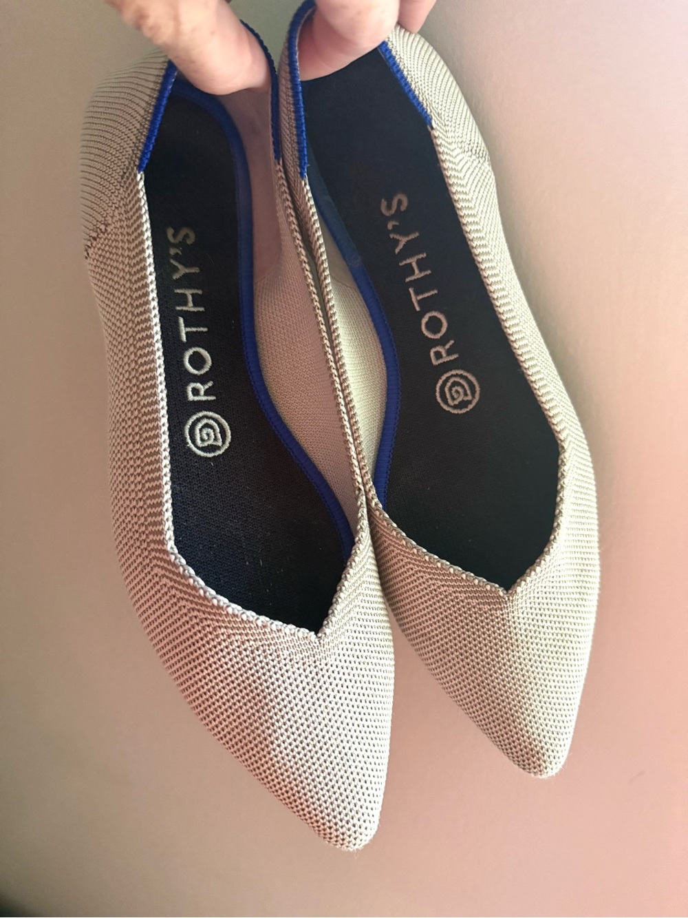 Rothy's Pointed Flat in light Grey 7.5W - Picture 3 of 6